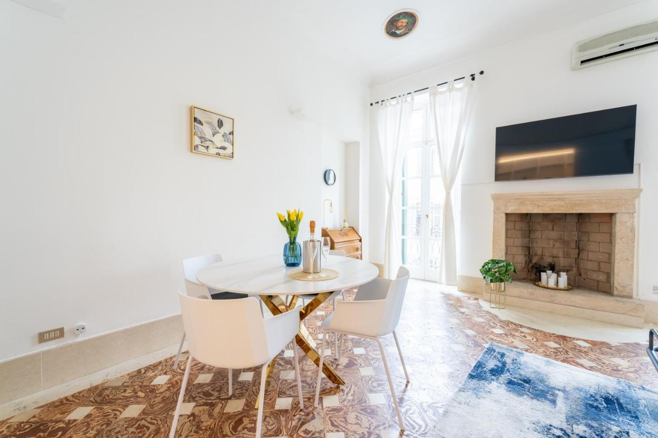 Corso Cavour Luxury Apartment Verona Exterior photo