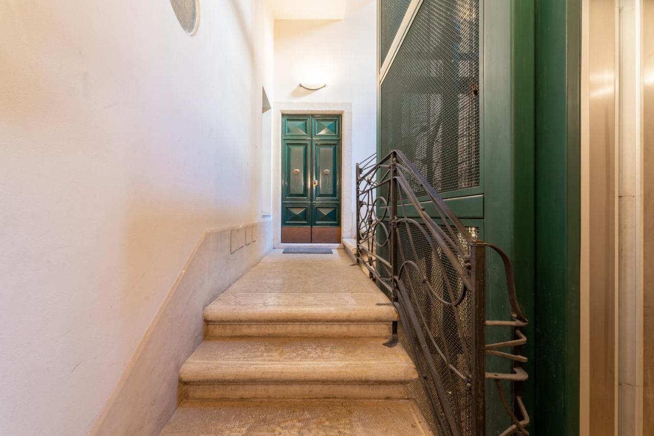 Corso Cavour Luxury Apartment Verona Exterior photo